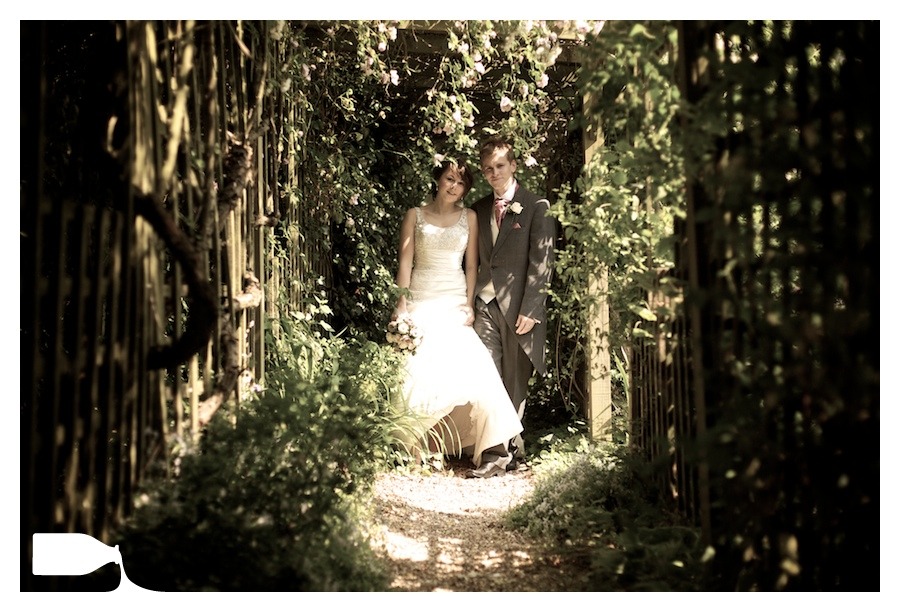 wedding photographers bedfordshire Stevington