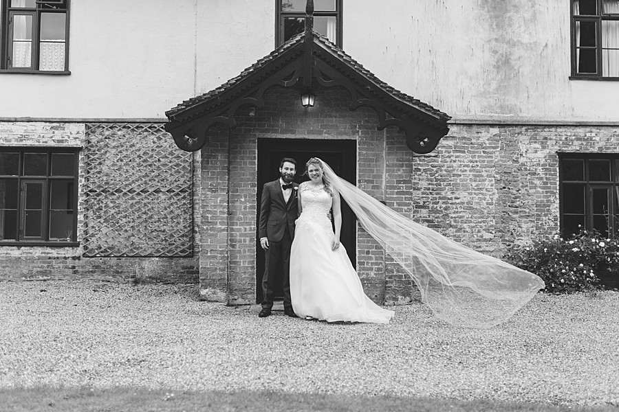 batemans barn South Elmham Suffolk wedding photography