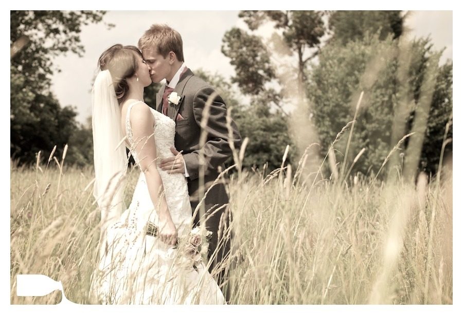 wedding photographers bedfordshire Stevington